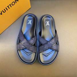 Picture of Louis Vuitton Slippers _SKULVsz38-45hnh0803904